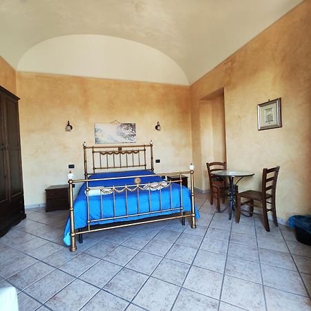 Le Grotte Bed and Breakfast Riposto Εξωτερικό φωτογραφία