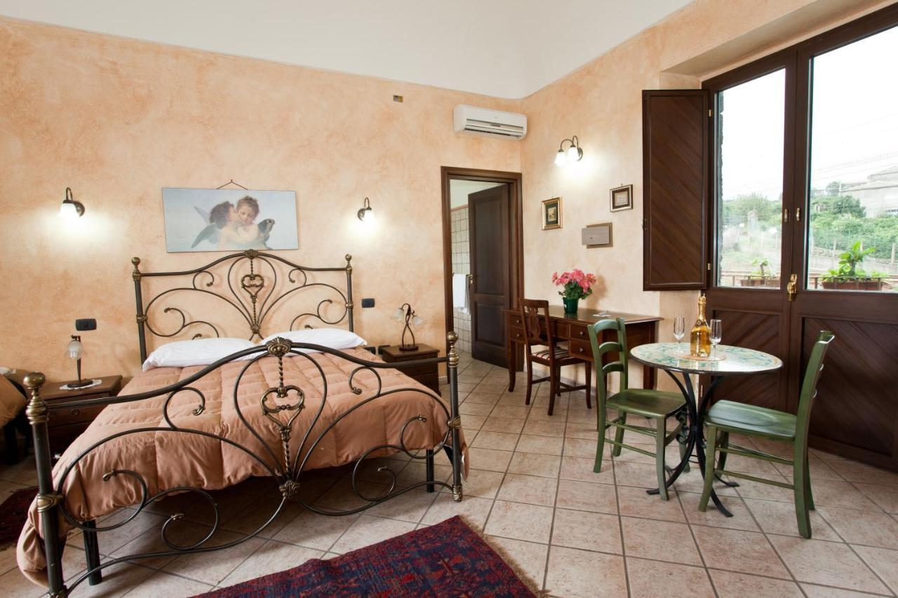 Le Grotte Bed and Breakfast Riposto Εξωτερικό φωτογραφία
